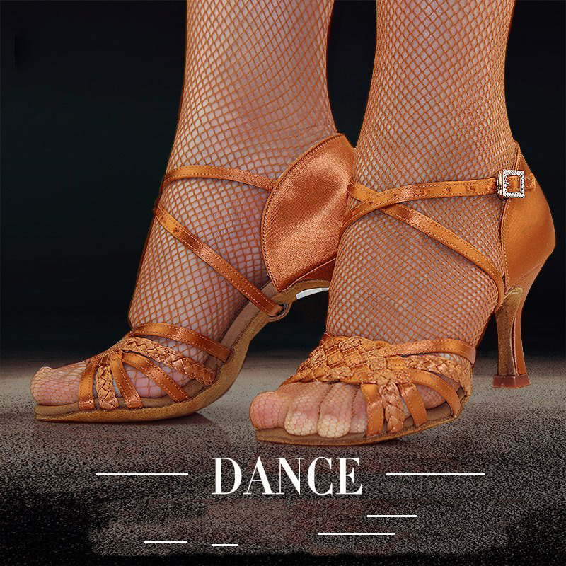 Sneakers TOP Dance Shoes Party - Women'S Bags At M&S 评论和价格